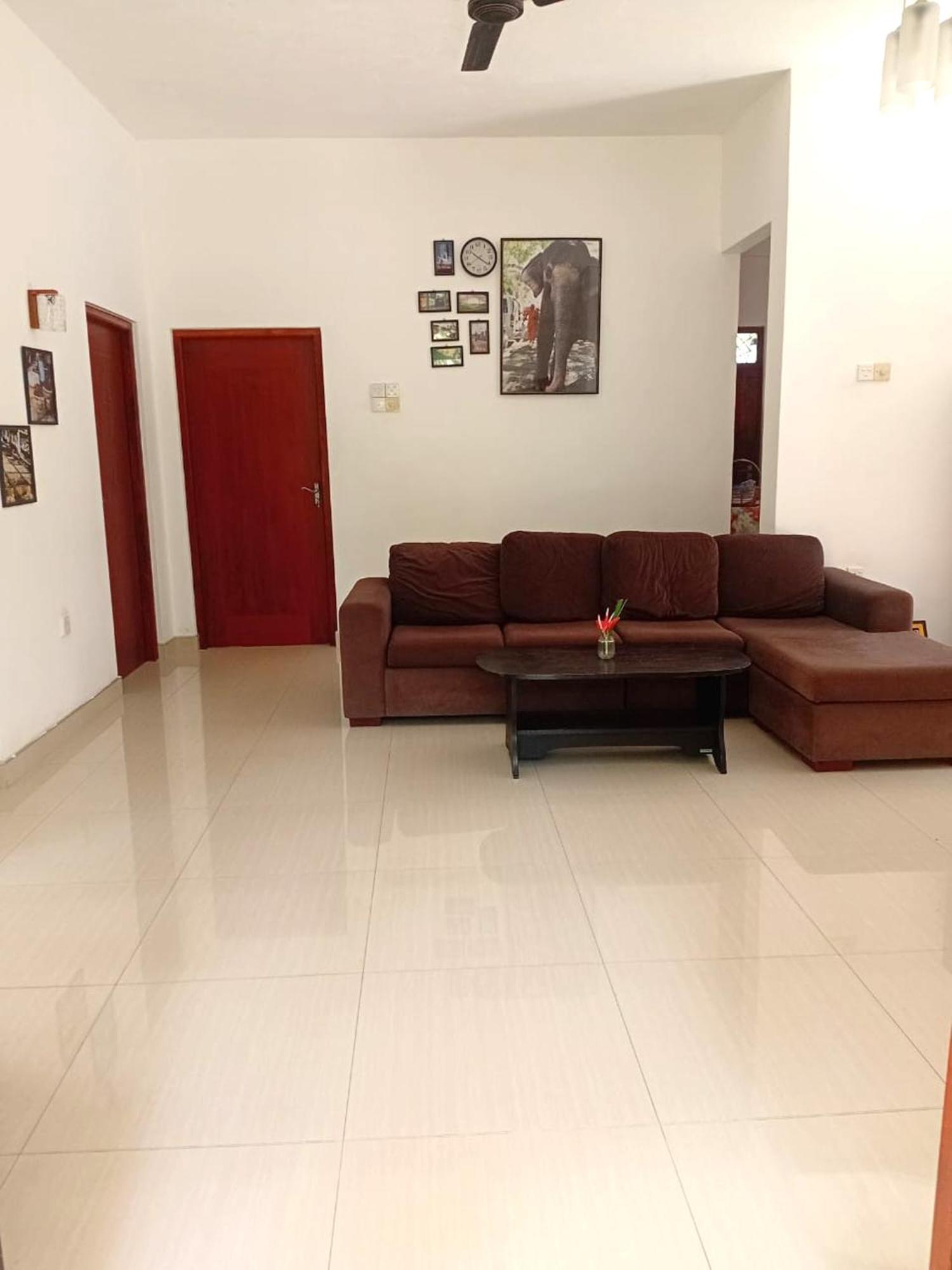 Guesthouse Dilush Beruwala Εξωτερικό φωτογραφία